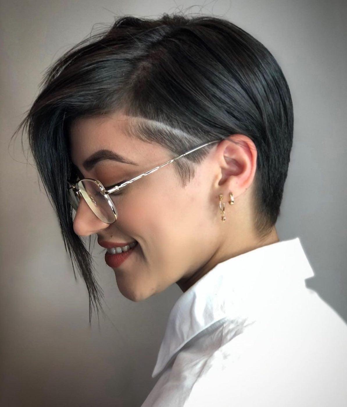 Bixie Cut mit Undercut Details