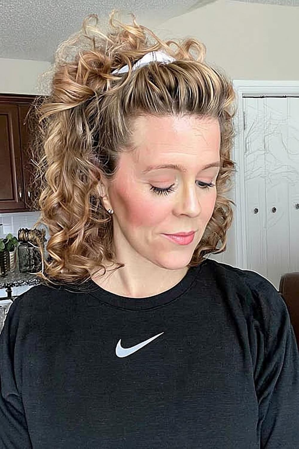 Verspielte Locken für jeden Tag