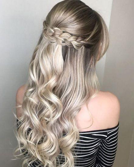 Eleganter Wasserfall Zopf Anlass