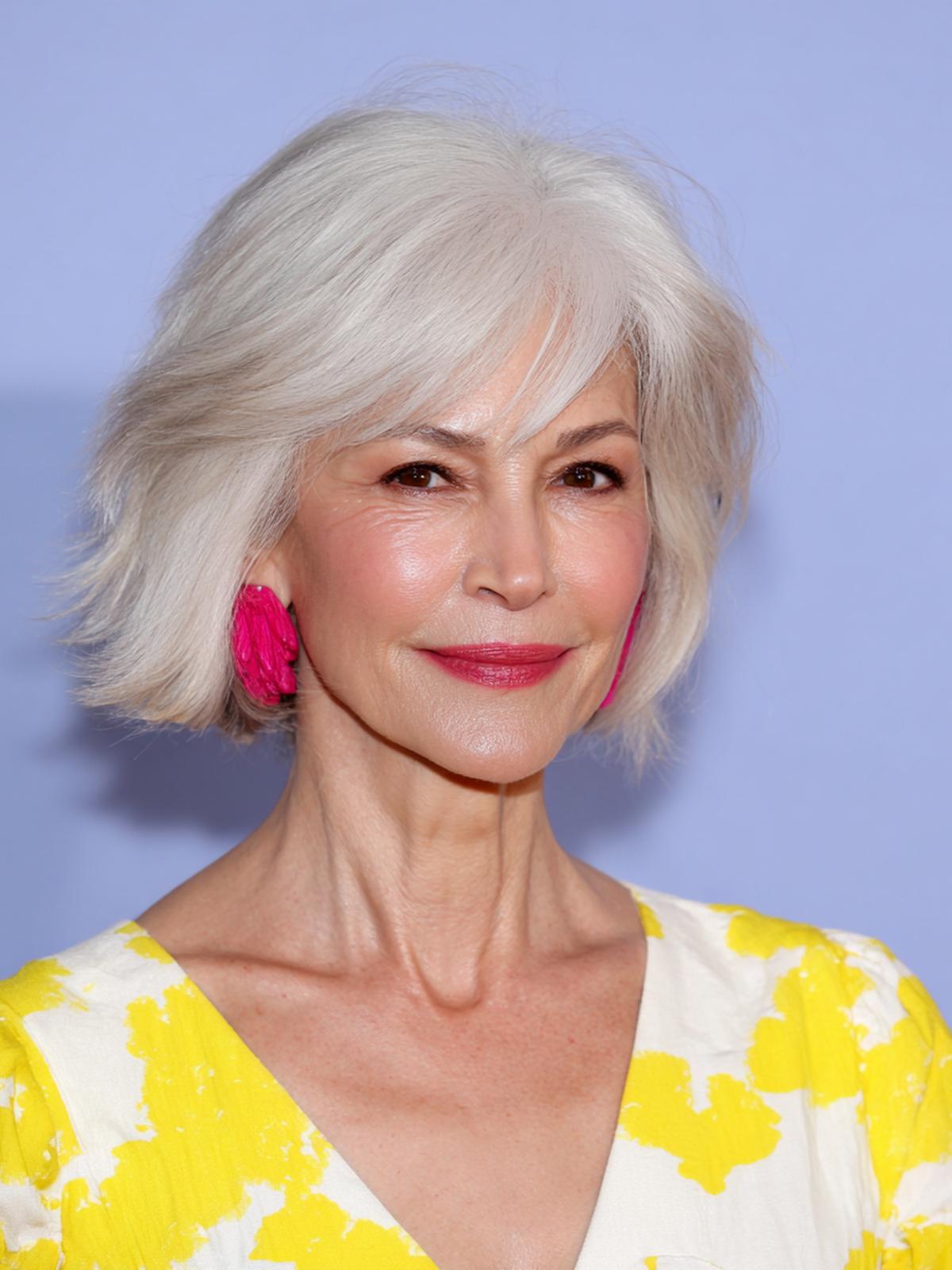 20 Gestufte Bob Frisuren Ab 50 Für Einen Modernen, Leichten Look