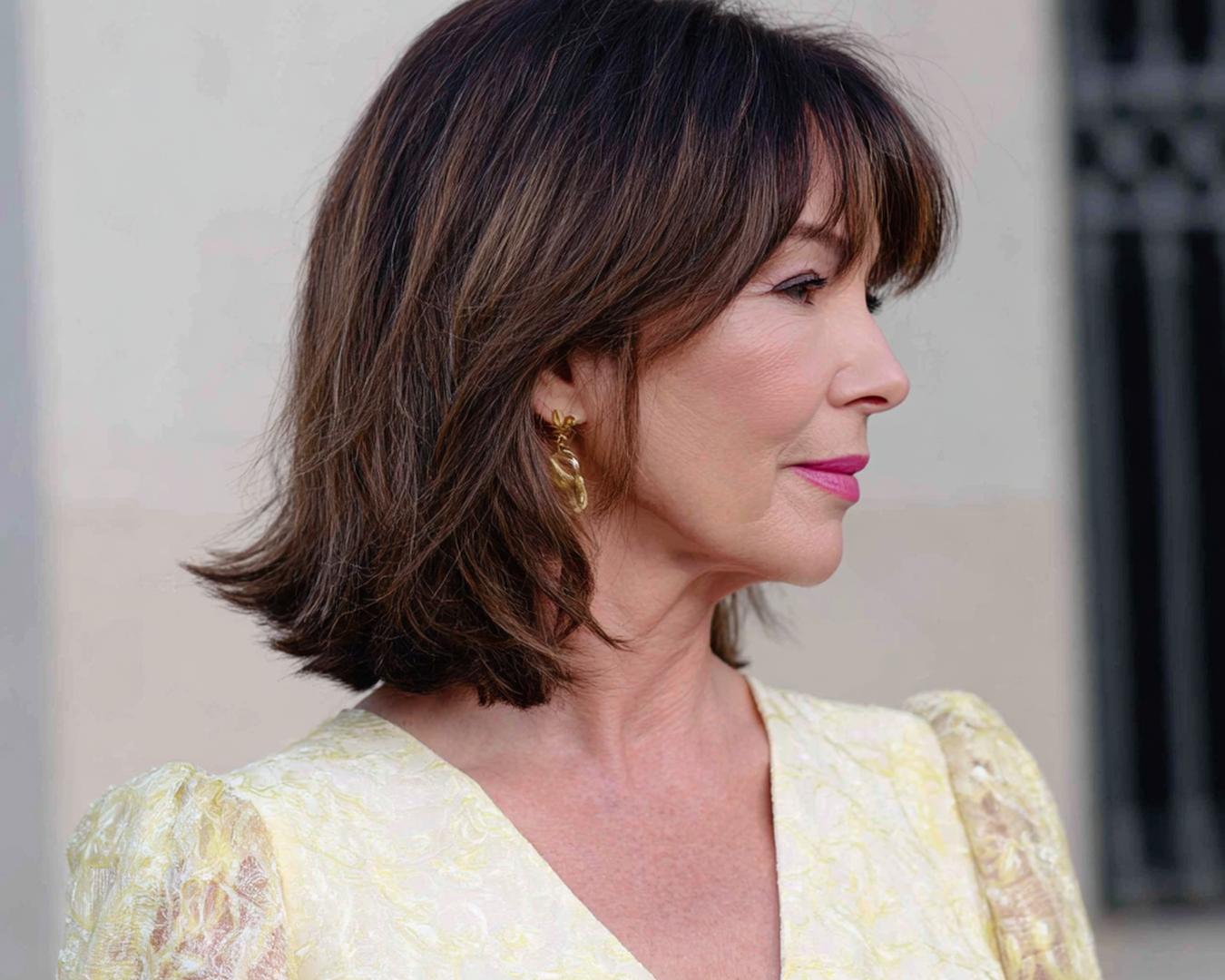 Fransiger Bob mit Pony und Bewegung