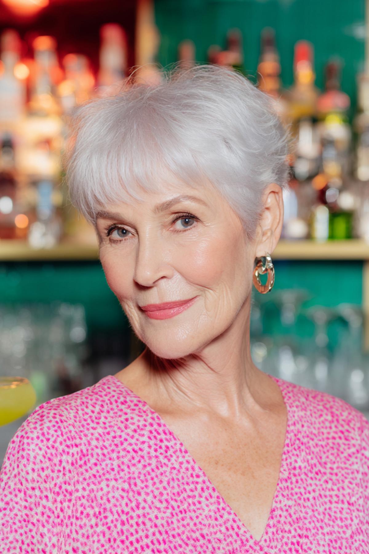 Weißer Kurzer Pixie Mit Pony