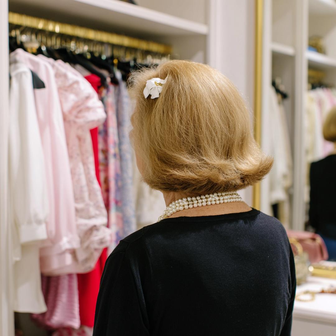 Honigblondes Haar Mit Außenwelle