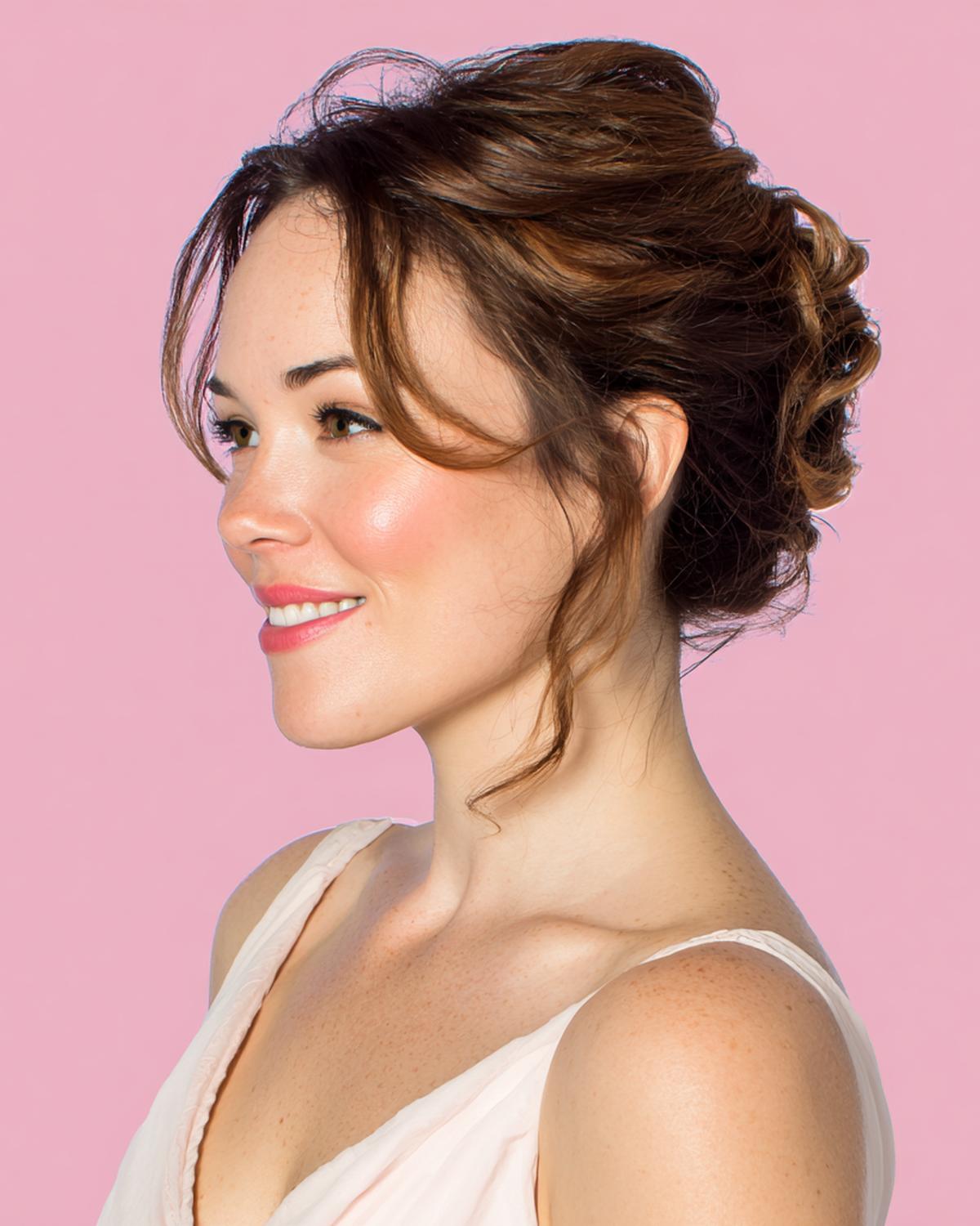 Hochsteckfrisur Braun Mit Strähnen