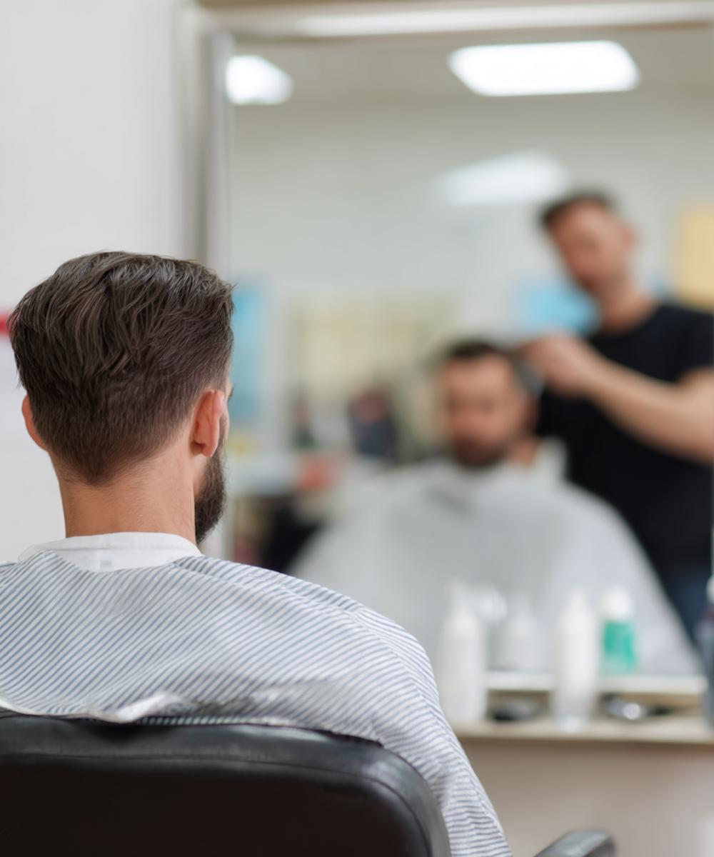 Sauberer Nacken Taper Kurz