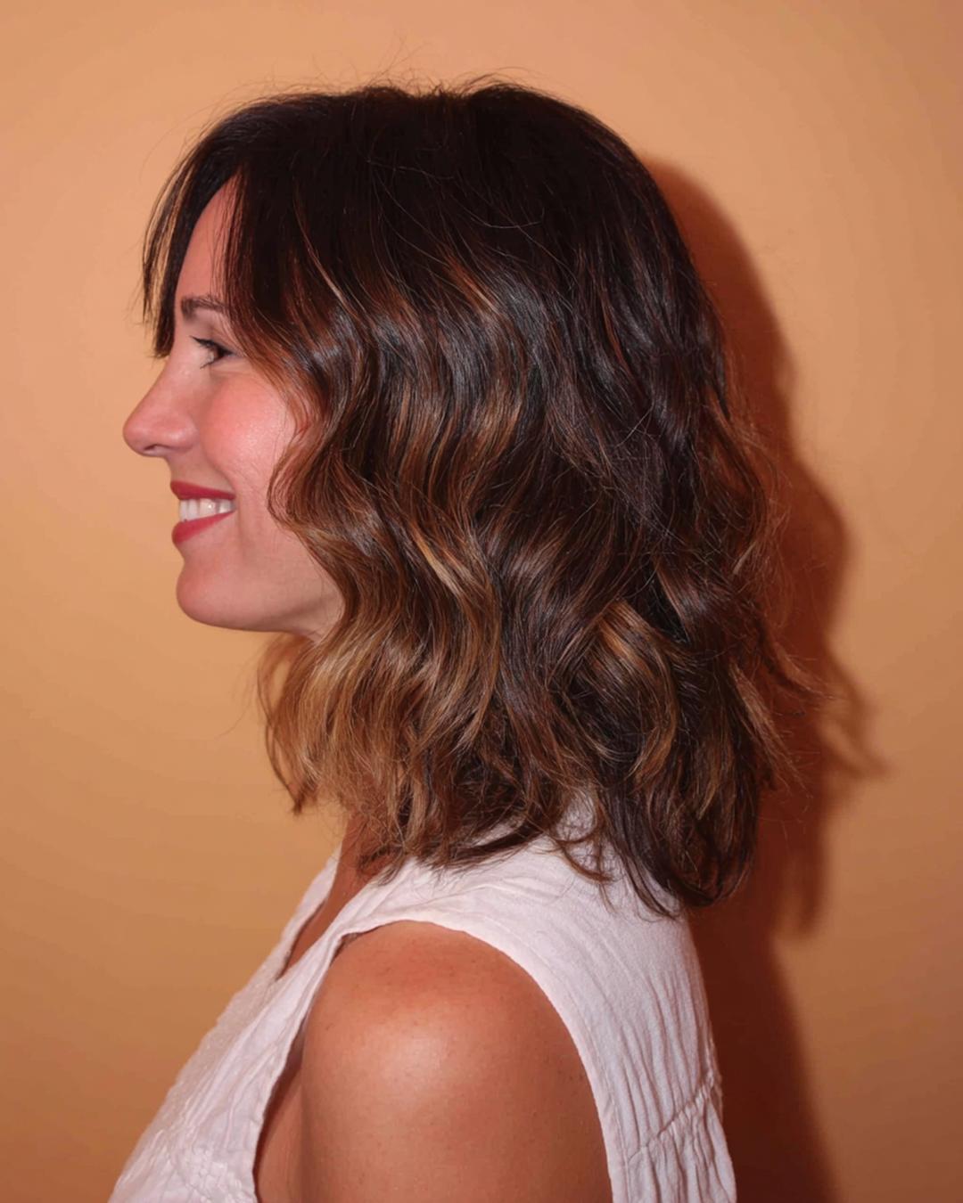 Welliges Braun Mit Balayage