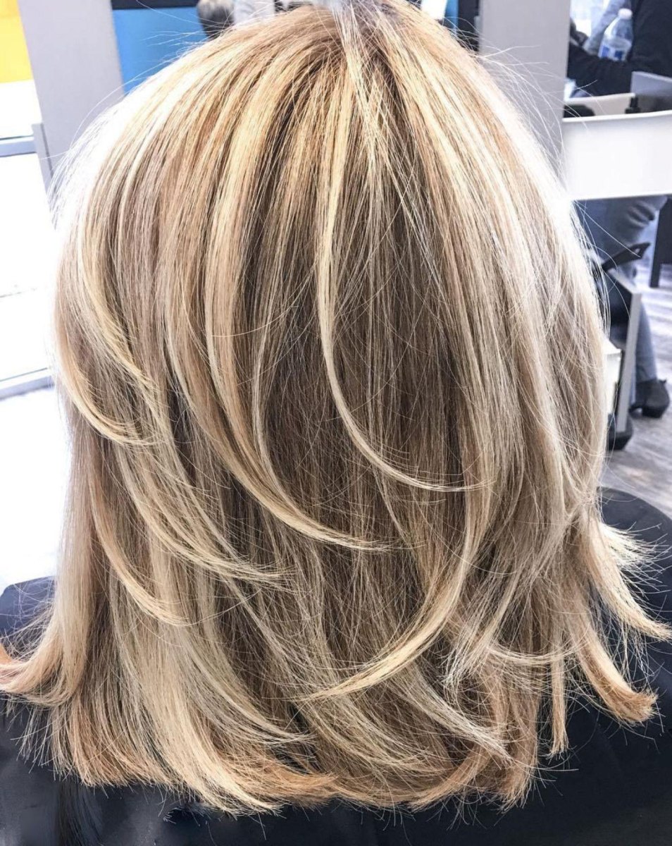 Gestufte Frisuren Mittellang