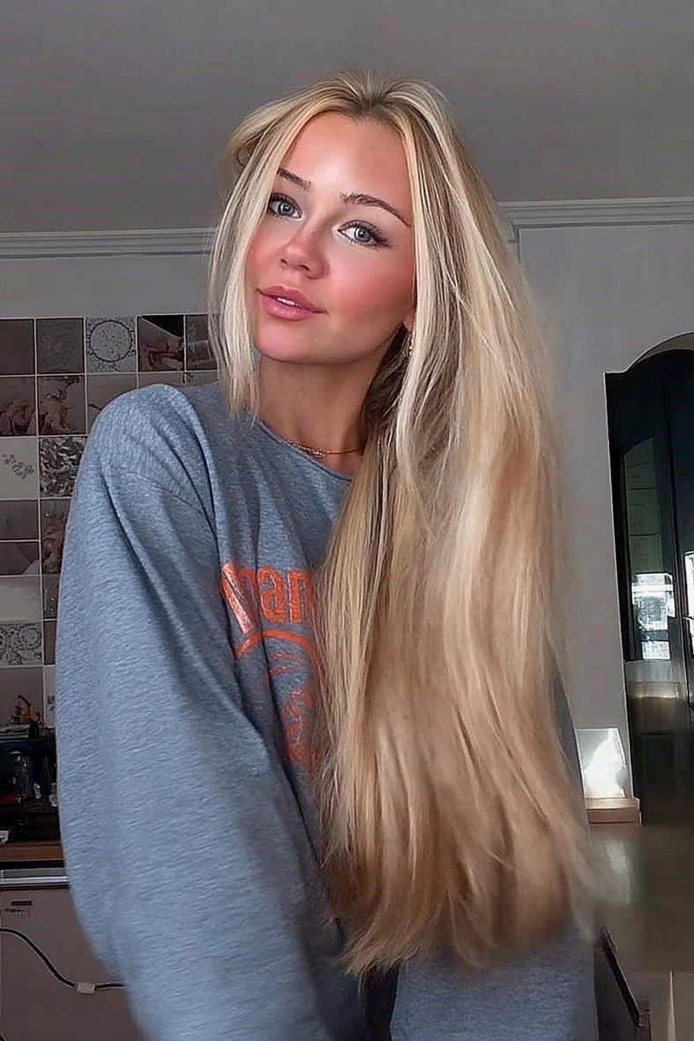 Natürliche Schulterlänge