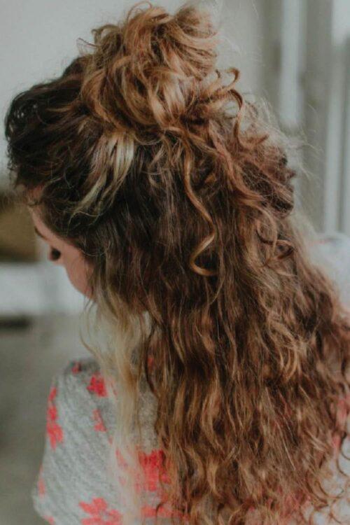 Messy Half Up Dutt Locken