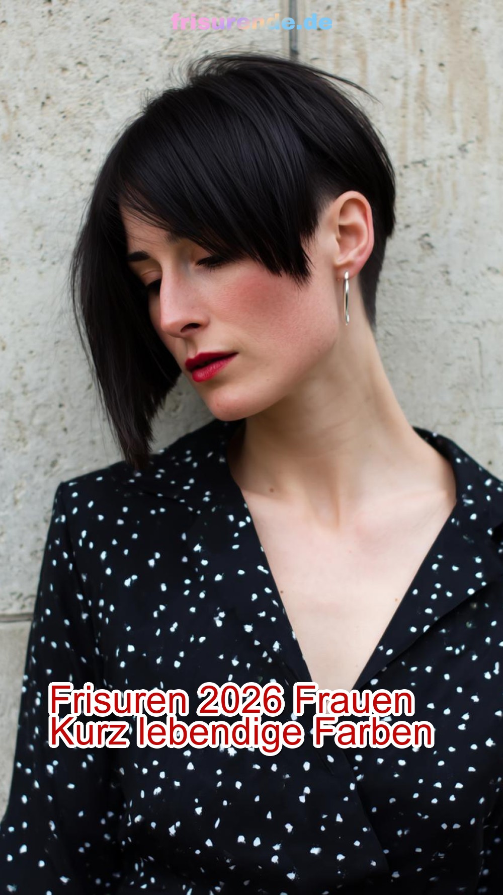 Frisuren 2026 Frauen Kurz lebendige Farben