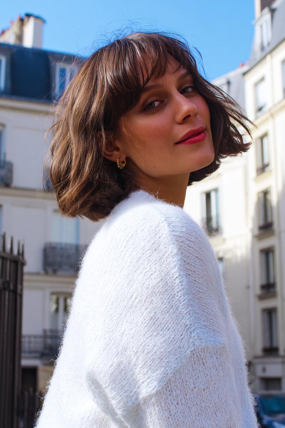 3. Pinterest Haar Inspiration 2026: French Bob mit Mikrofransen und Pariser Textur