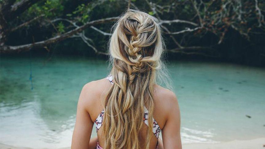 Schnelle Sommerfrisur lange Haare