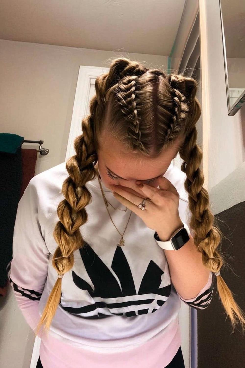 Perfekter High Ponytail